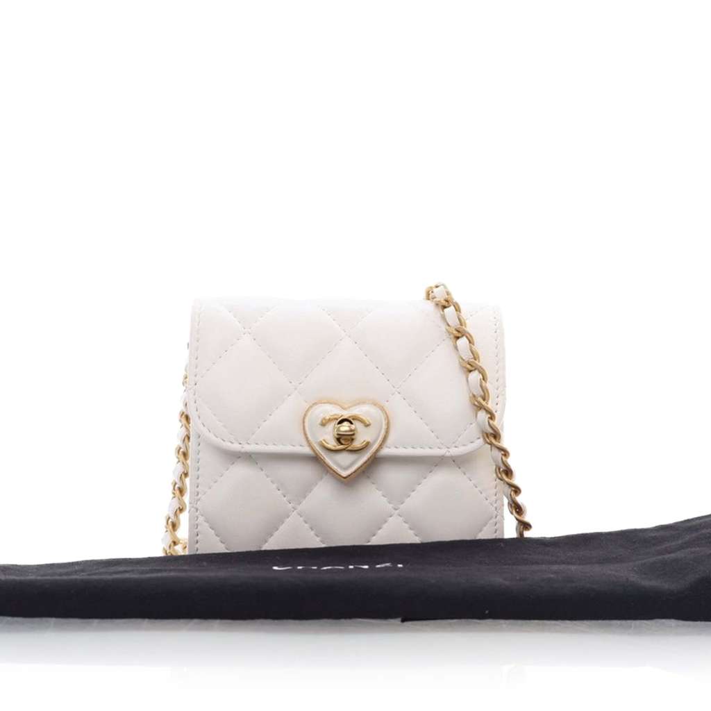Chanel Mini Quilted Lambskin CC Enamel Heart Clutch With Chain - Image 15