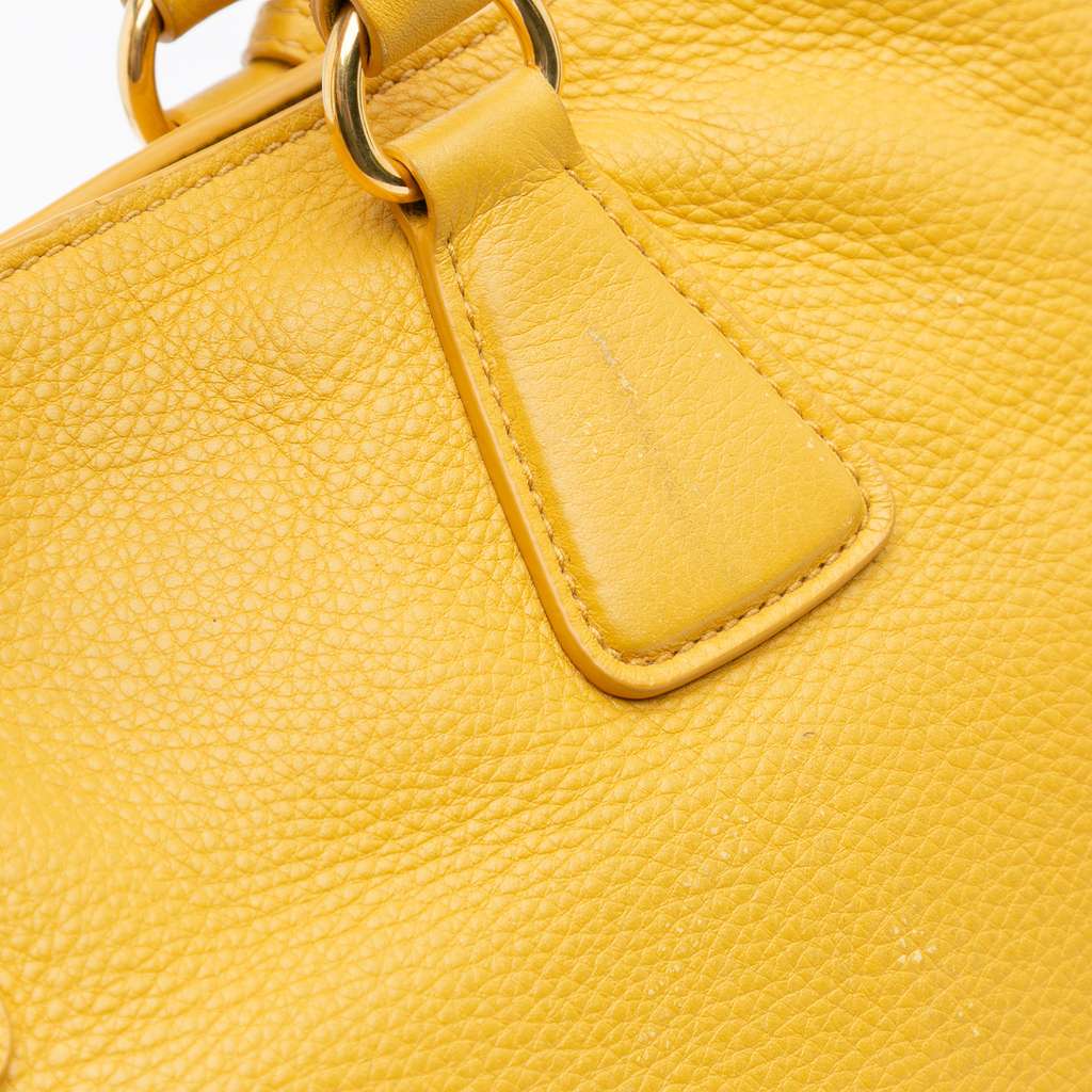 Prada Vitello Daino Side Zip Open Convertible Tote - Detail 2