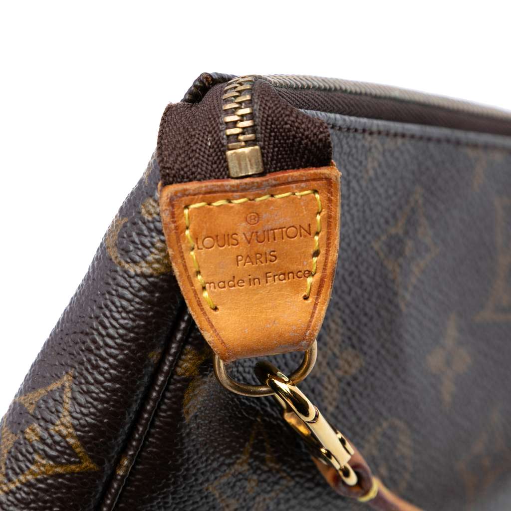 Louis Vuitton Monogram Pochette Accessoires - Detail 1