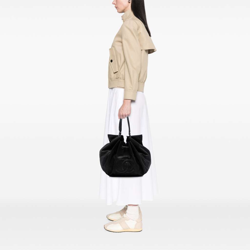 Chanel Lambskin Stretch Spirit Cabas Tote - Detail 2