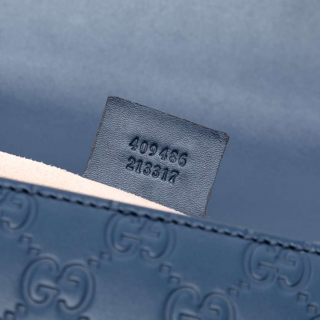 Gucci Medium Guccissima Padlock Shoulder Bag - Detail 1