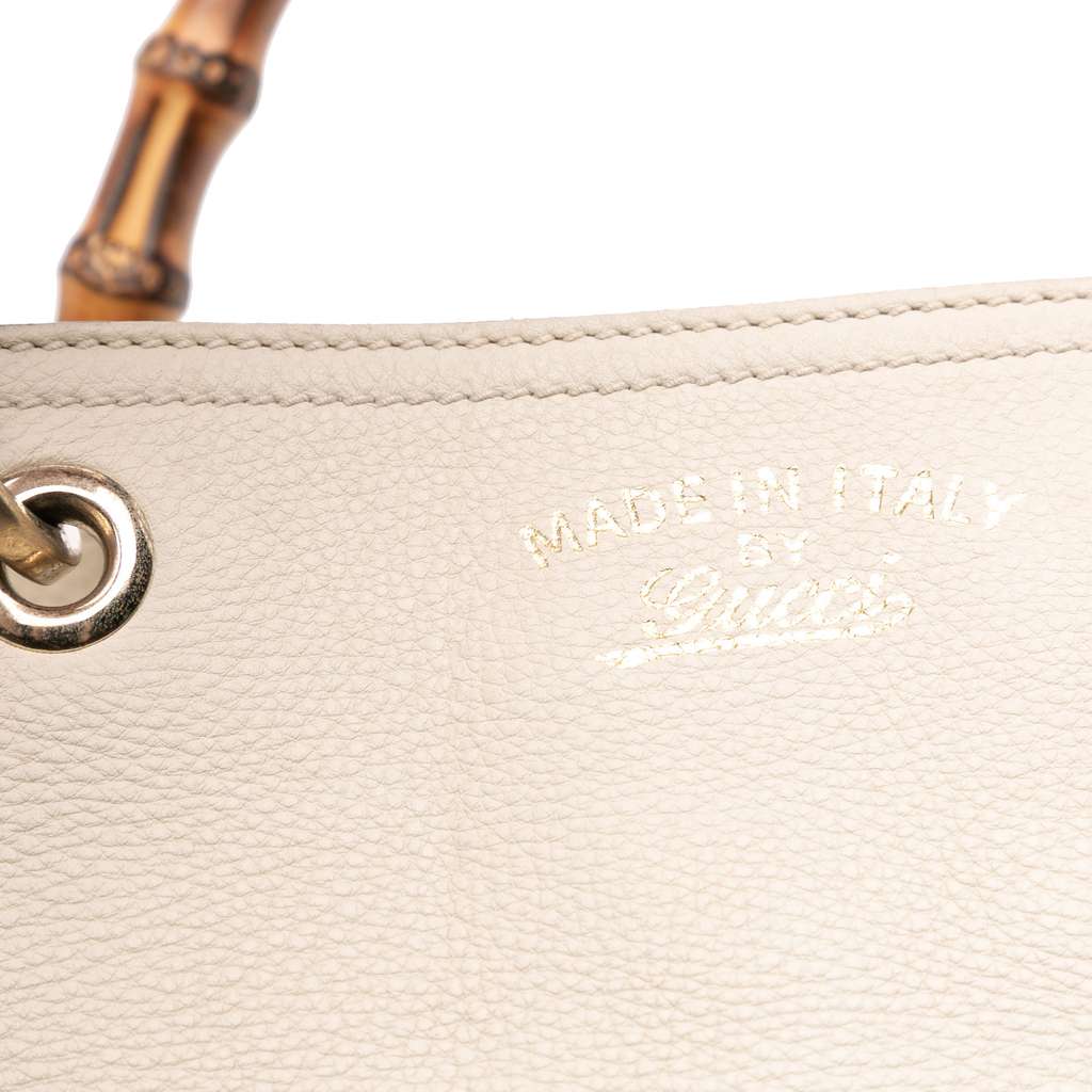 Gucci Large Calfskin Bamboo Shopper Satchel - Detail 2