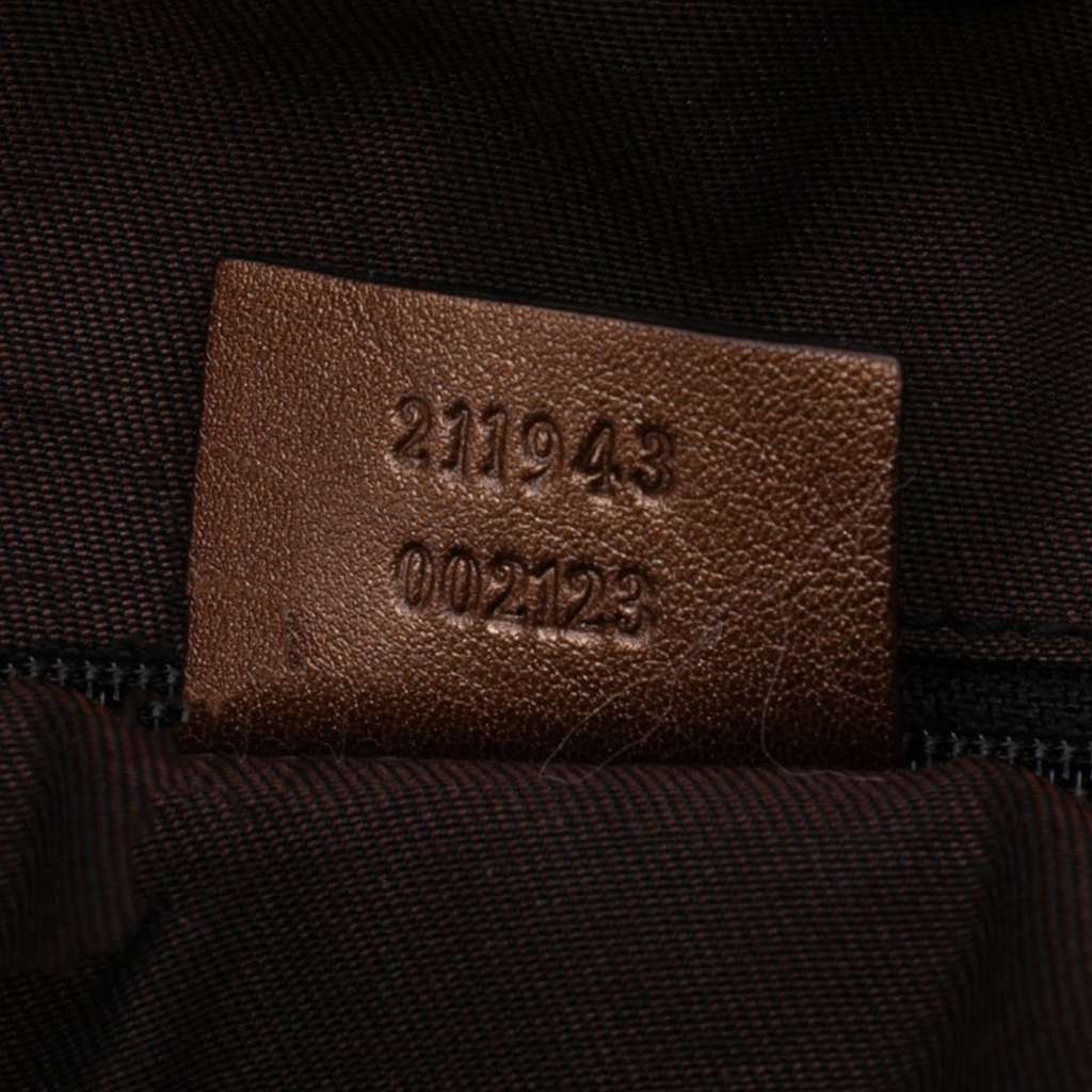 Gucci Large GG Canvas Sukey Tote - Side view