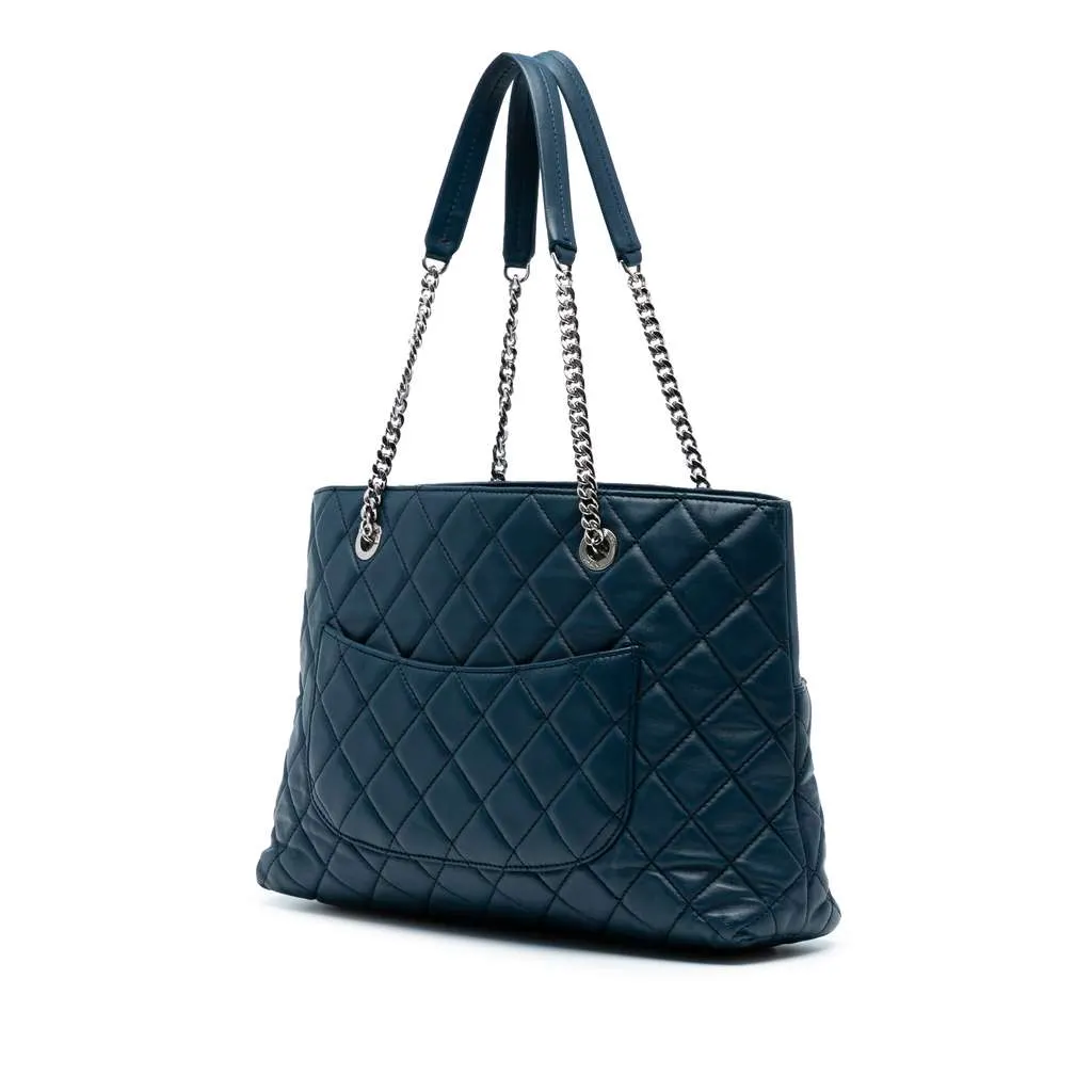 Chanel Medium Quilted Lambskin Urban Delight Tote Blue Leather Very good - Back View