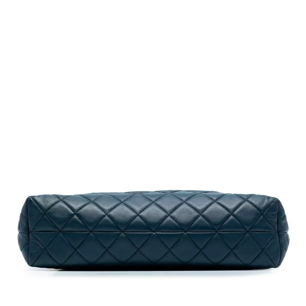 Chanel Medium Quilted Lambskin Urban Delight Tote Blue Leather Very good - Inside View