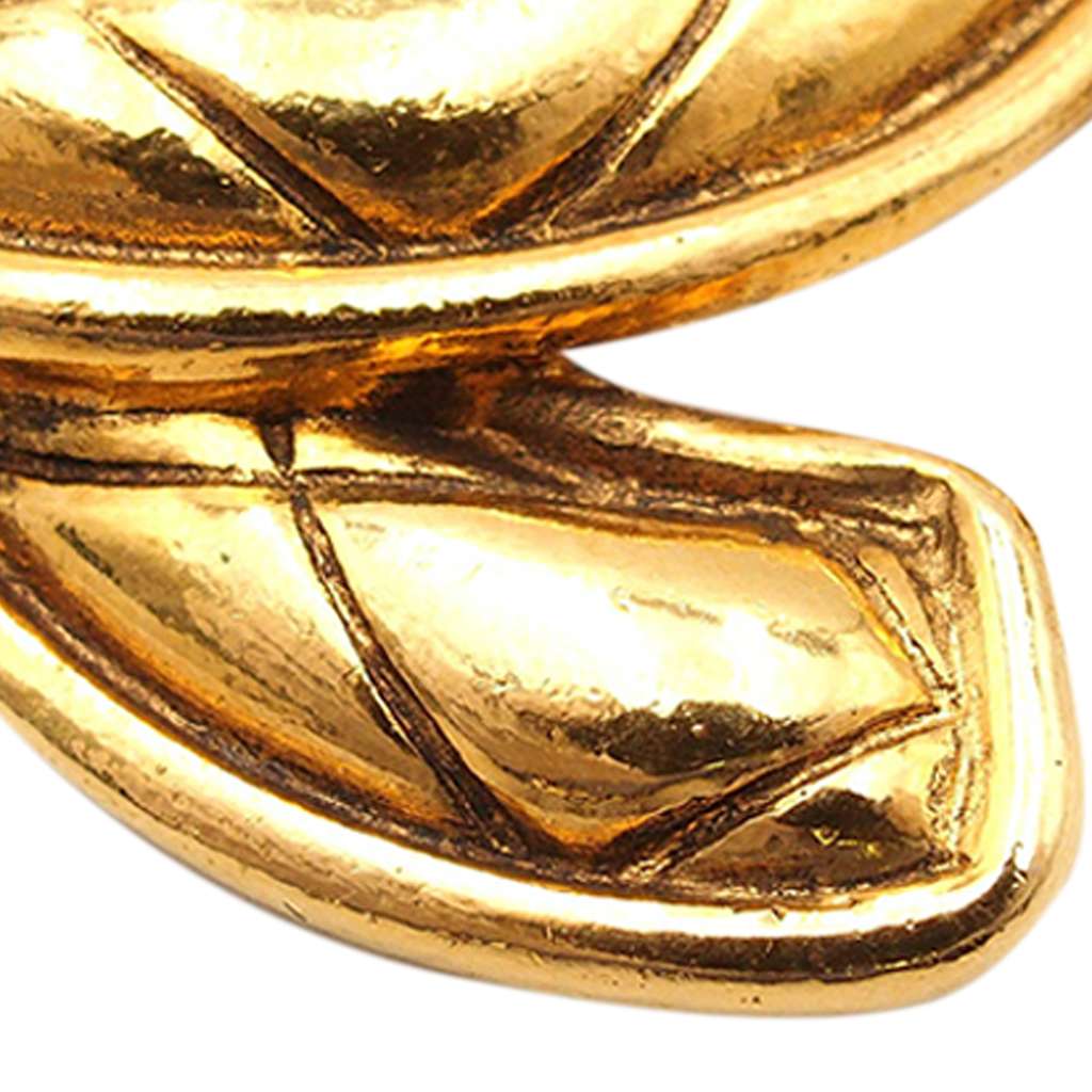 Chanel Gold Plated CC Quilted Brooch - Detail 1