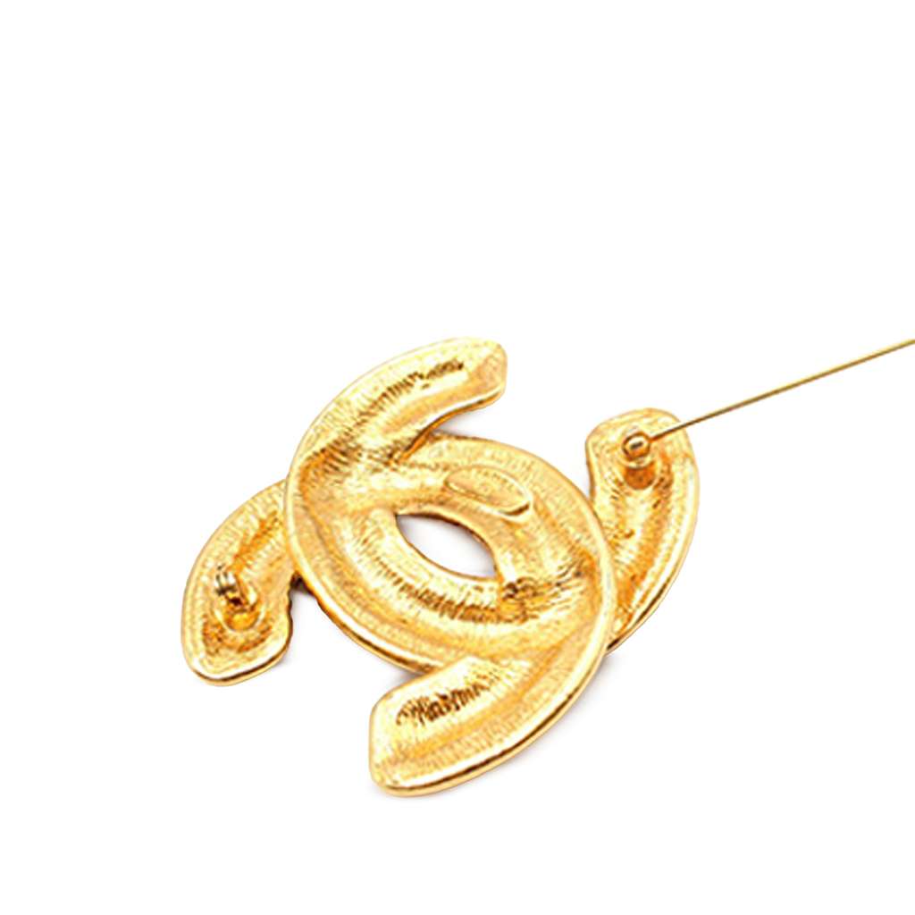 Chanel Gold Plated CC Quilted Brooch - Detail 2