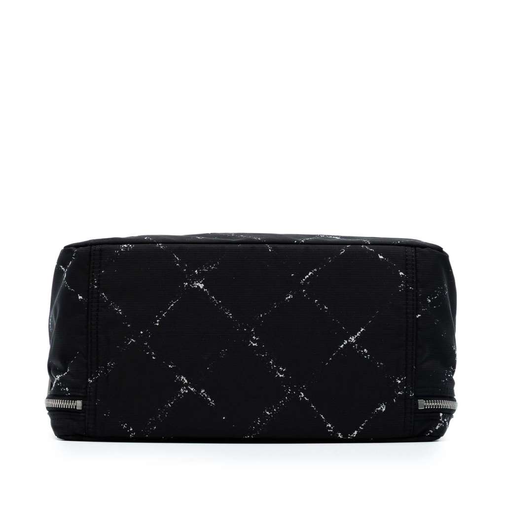 Chanel Old Travel Line Nylon Handbag - Image 6