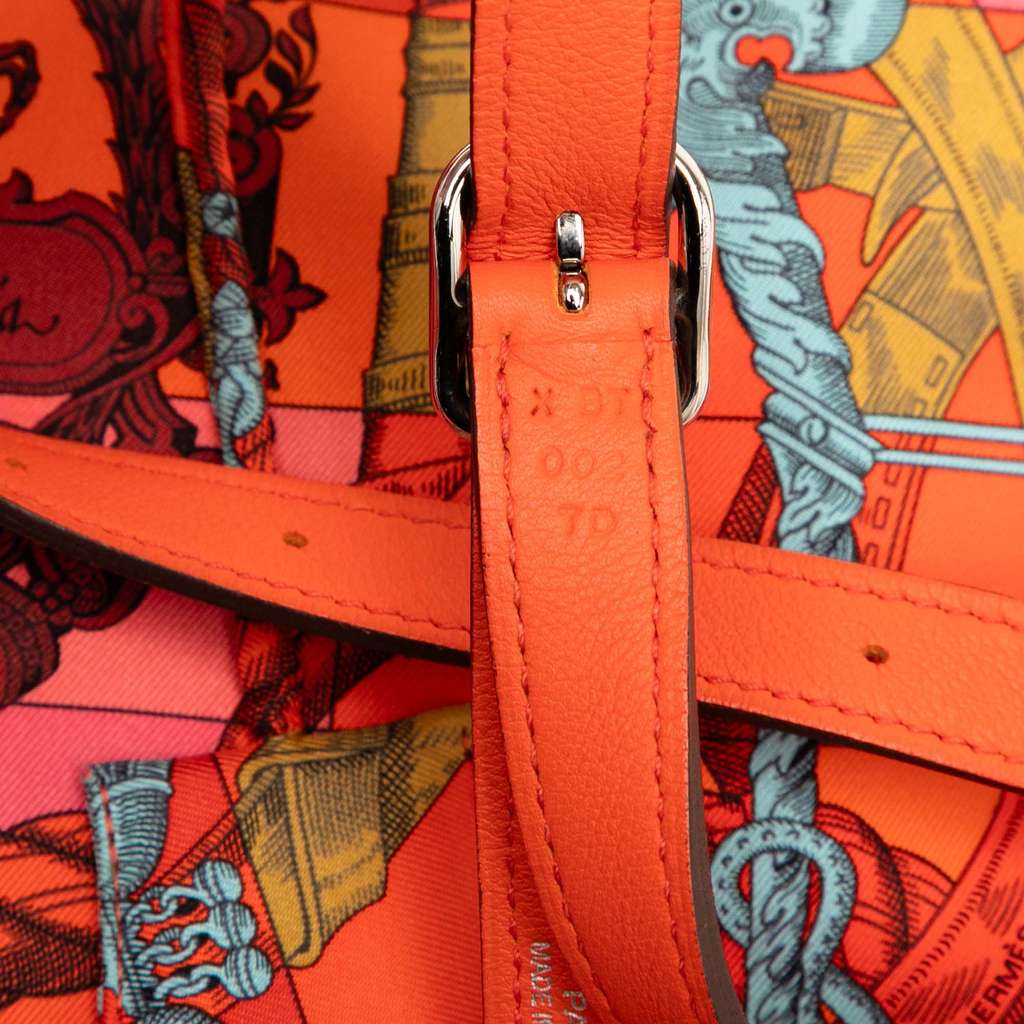 Hermès Silk and Barenia Della Cavalleria Silky City 33 - Detail 1