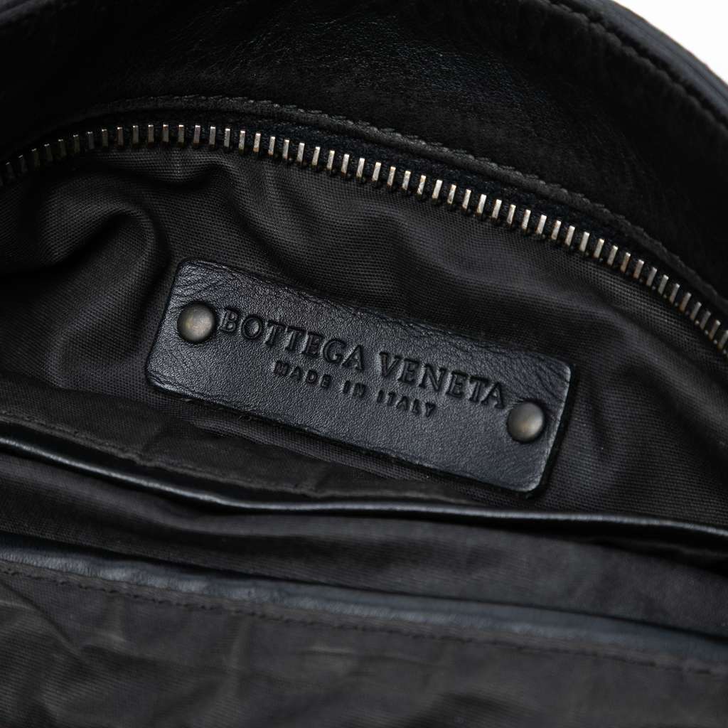 Bottega Veneta Nappa Intrecciato VN Crossbody - Detail 1
