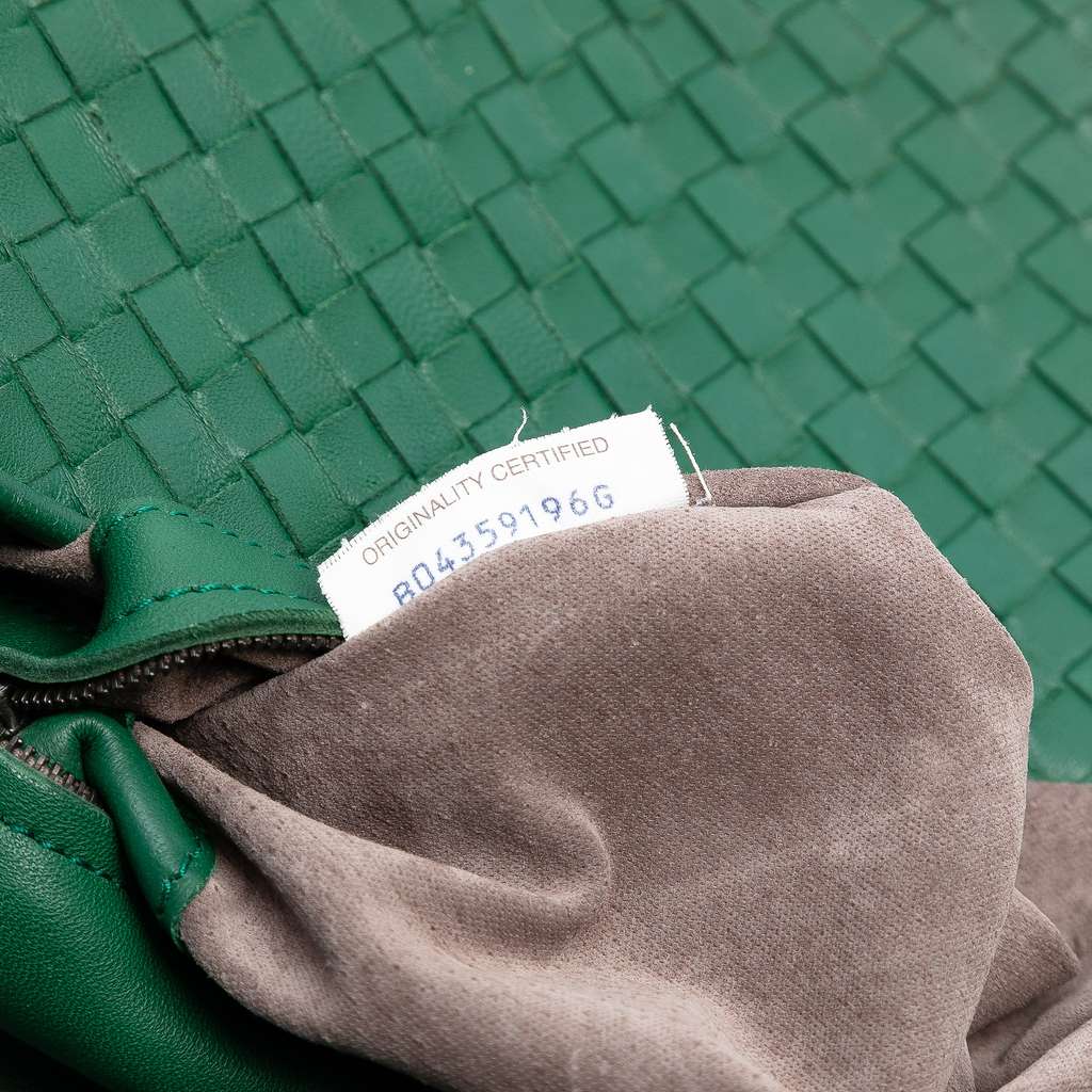 Bottega Veneta Medium Nappa Intrecciato Olimpia Shoulder Bag - Detail 1