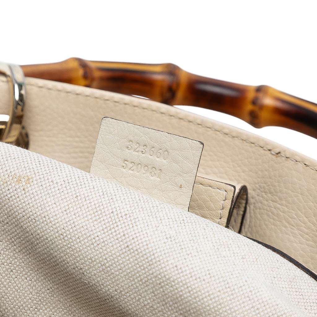 Gucci Medium Calfskin Bamboo Shopper Satchel - Side view