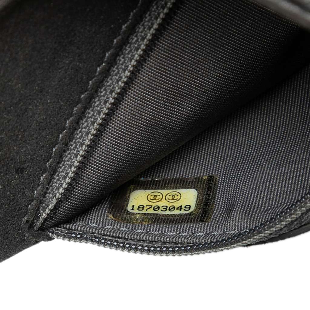 Chanel CC Quilted Iridescent Calfskin Single Flap - Detail 1