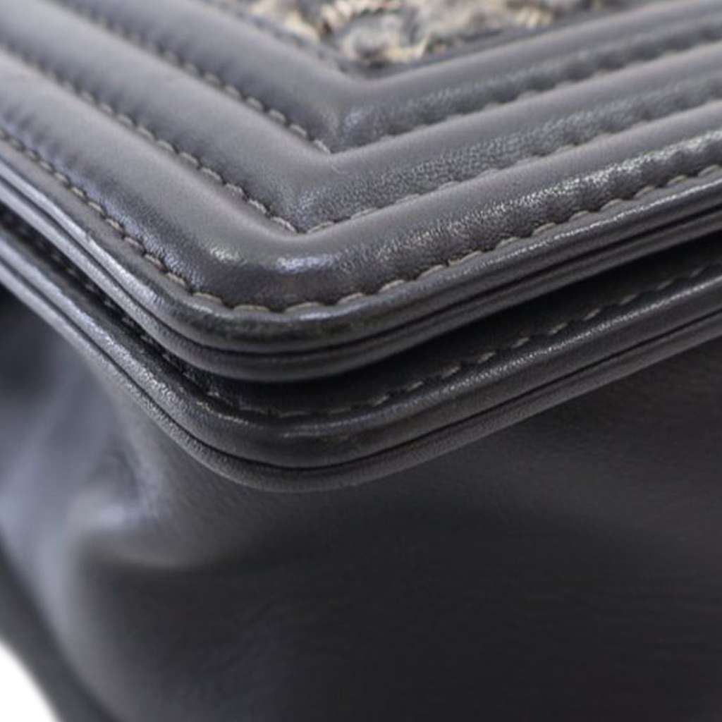 Chanel Old Medium Braided Tweed and Calfskin Boy Flap - Image 13