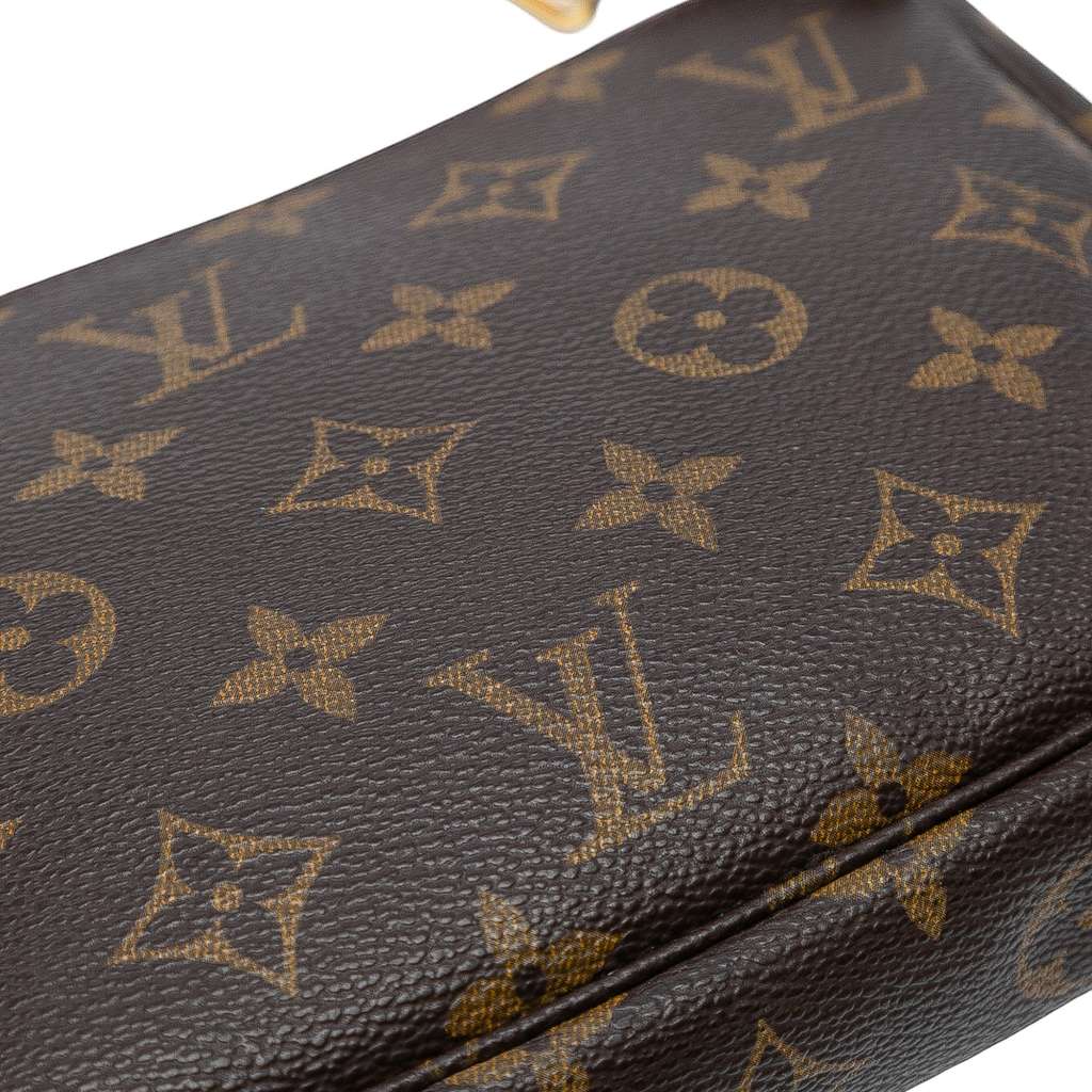 Louis Vuitton Monogram Pochette Accessoires - Detail 1