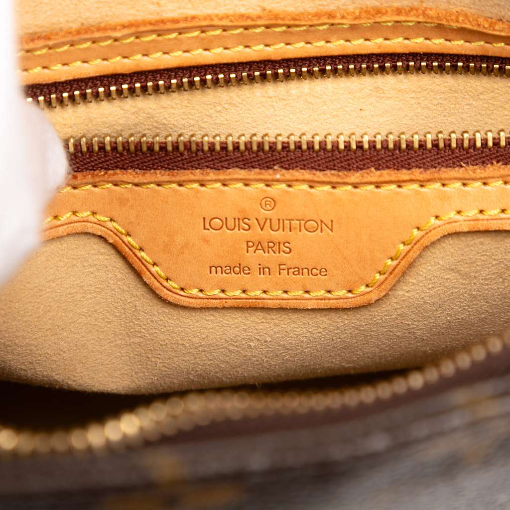 Louis Vuitton Monogram Looping MM - Side view