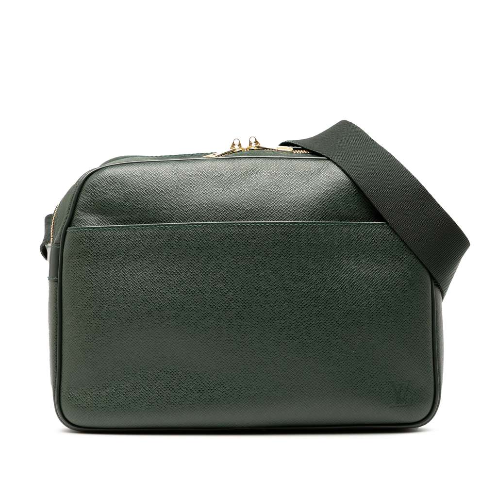 Louis Vuitton Taiga Reporter PM