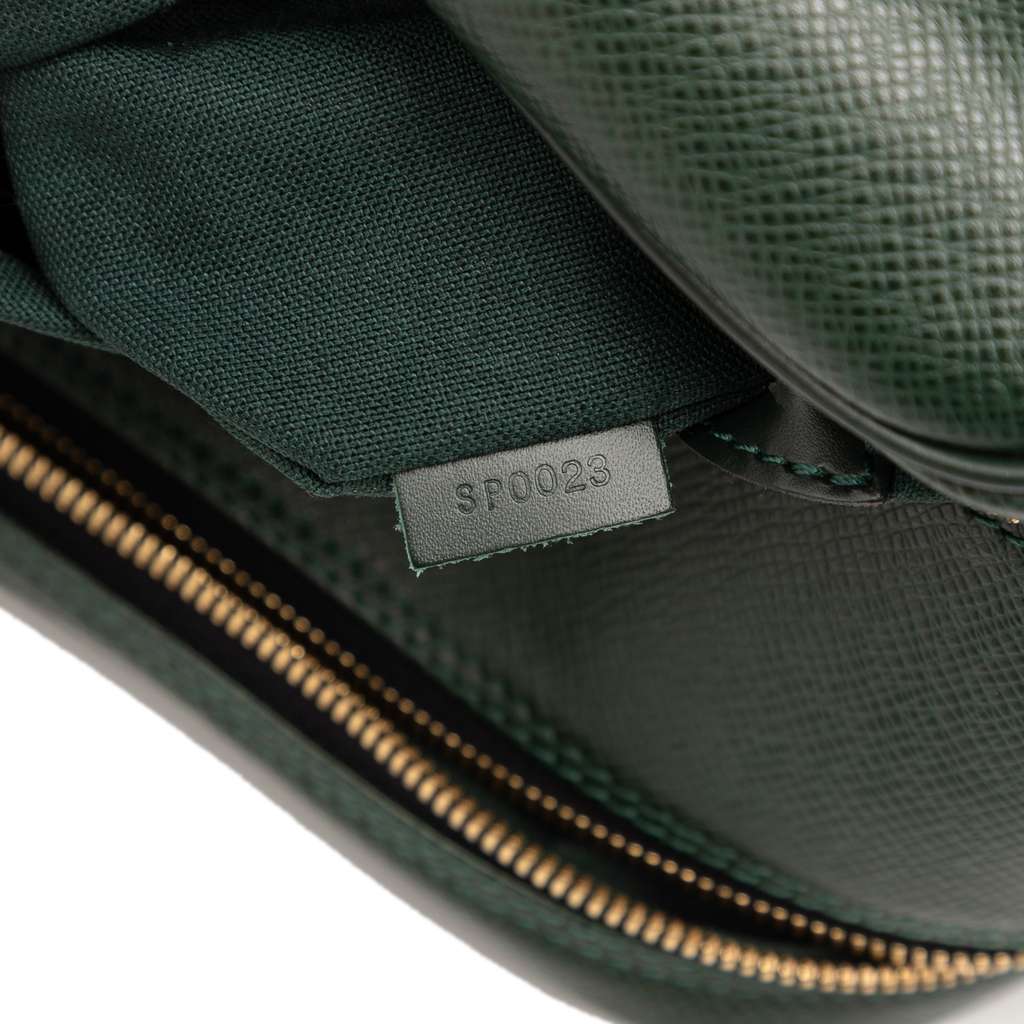 Louis Vuitton Taiga Reporter PM - Detail 1