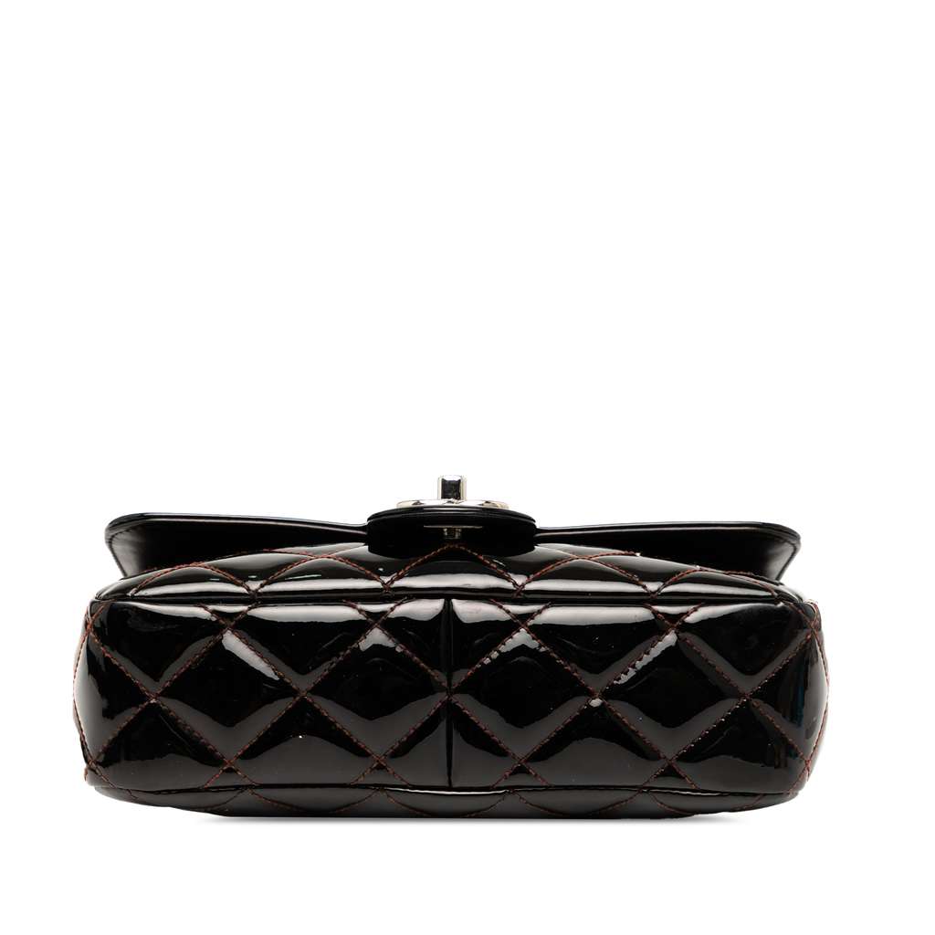 Chanel Small Quilted Patent Coco Shine Flap - Image 6