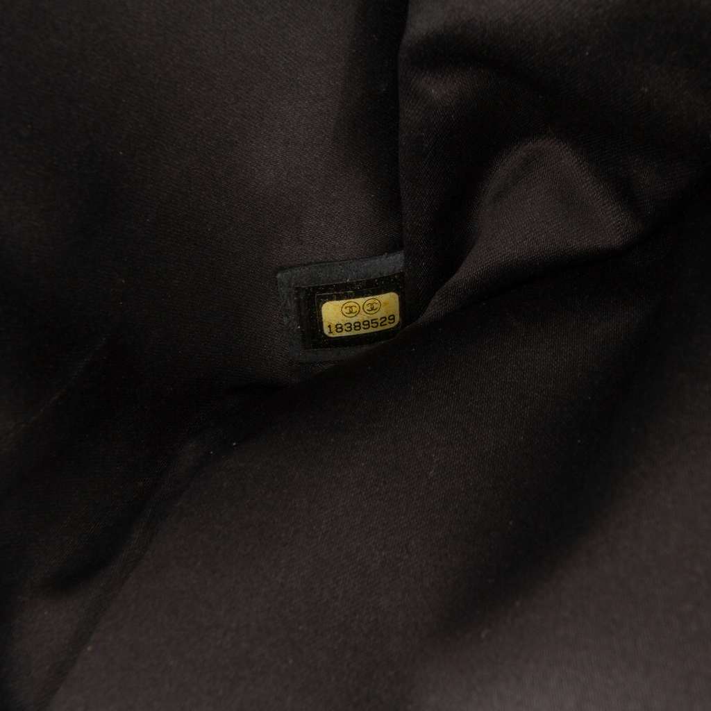 Chanel Small Quilted Lambskin Citizen Zip Flap - Detail 1