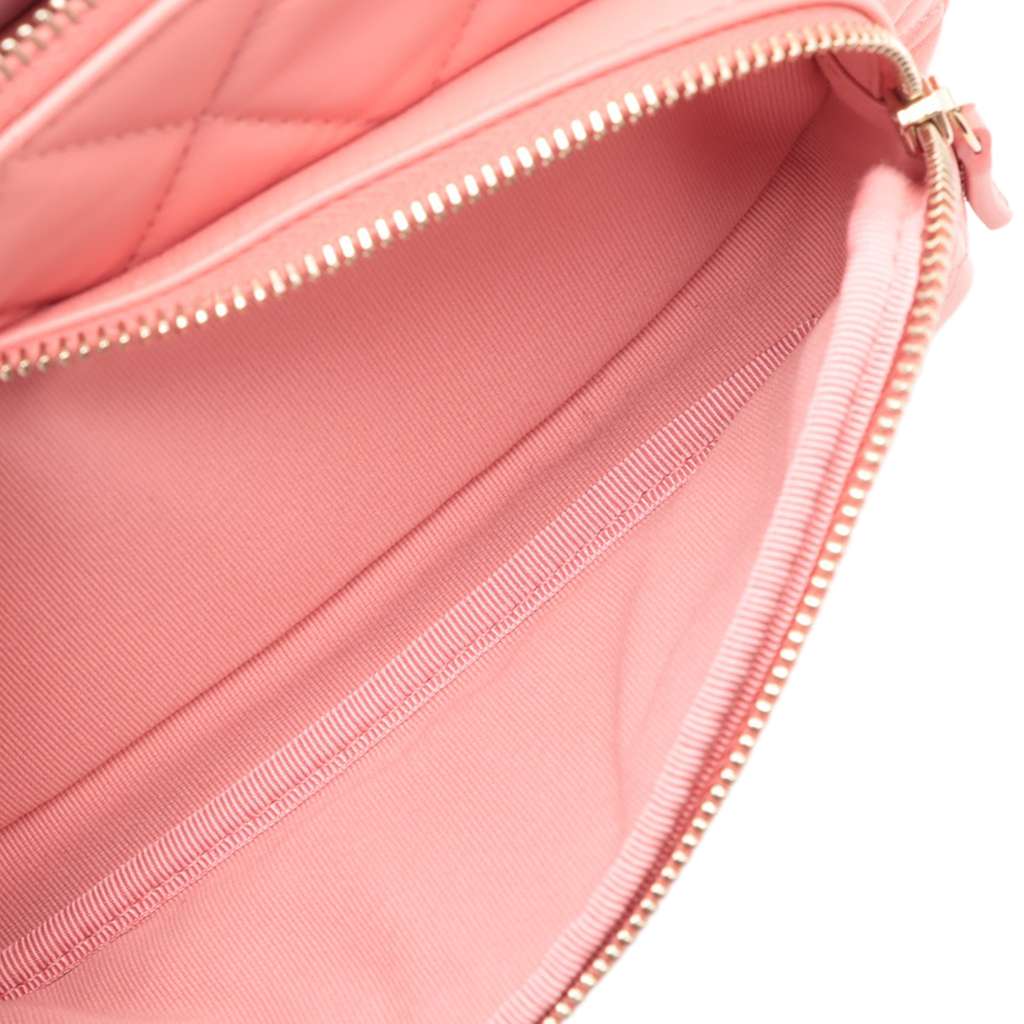 Chanel Small Quilted Lambskin Clutch with Chain Shoulder Bag - Detail 1