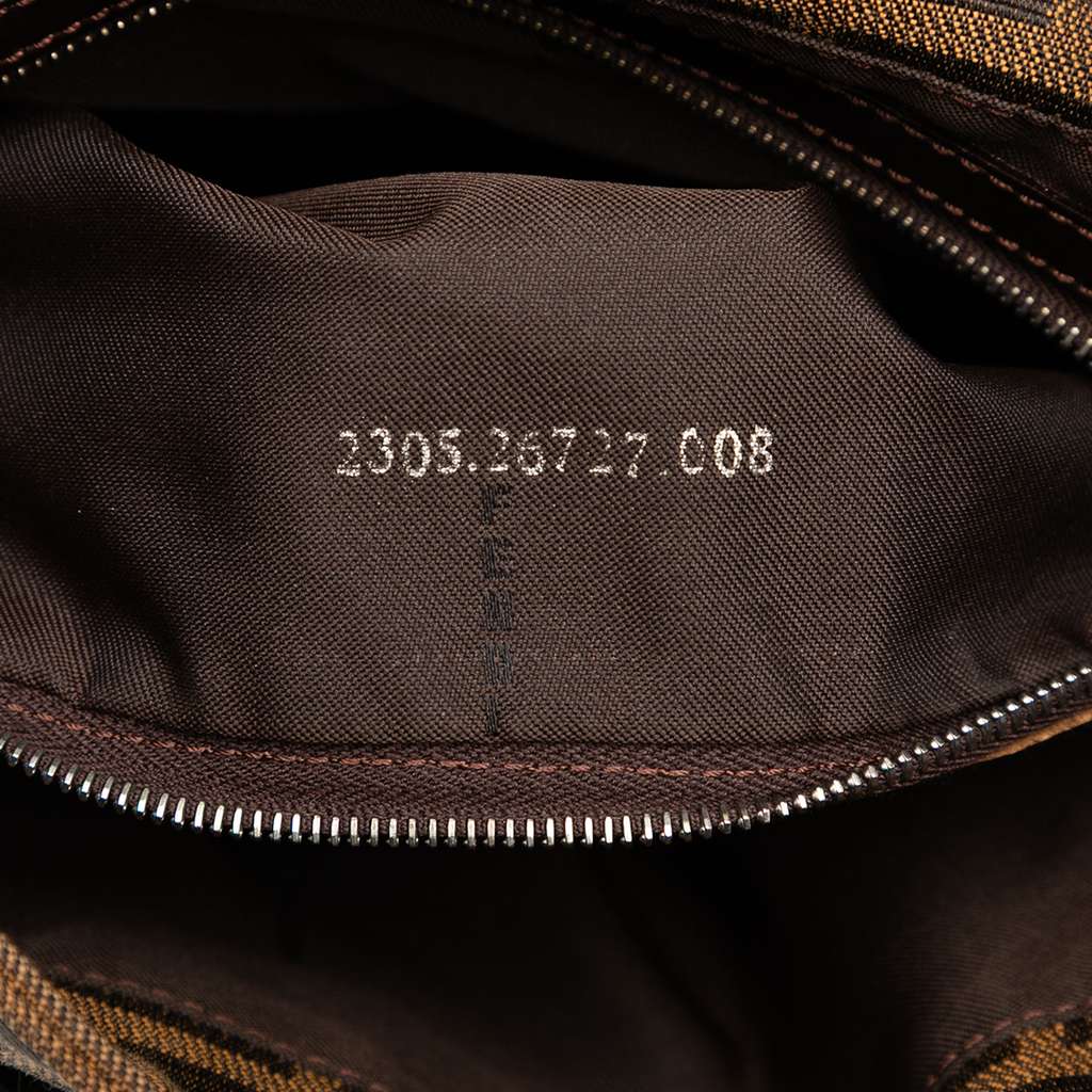 Fendi Zucca Canvas Shoulder Bag - Detail 1