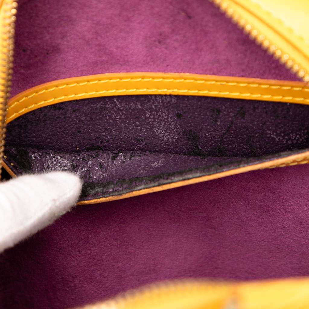 Louis Vuitton Epi Mabillon - Side view