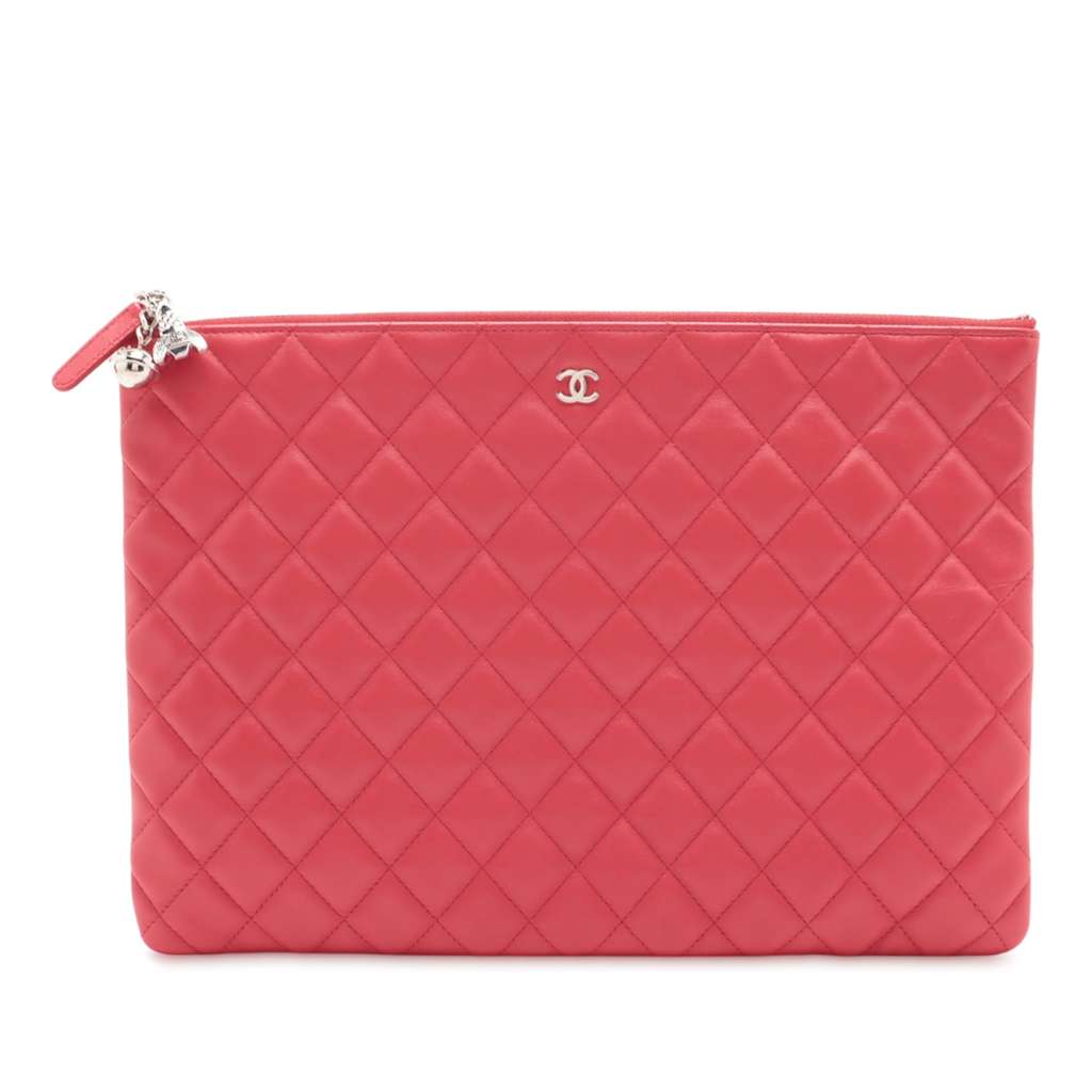 Chanel Large Quilted lambskin Cosmetic Case