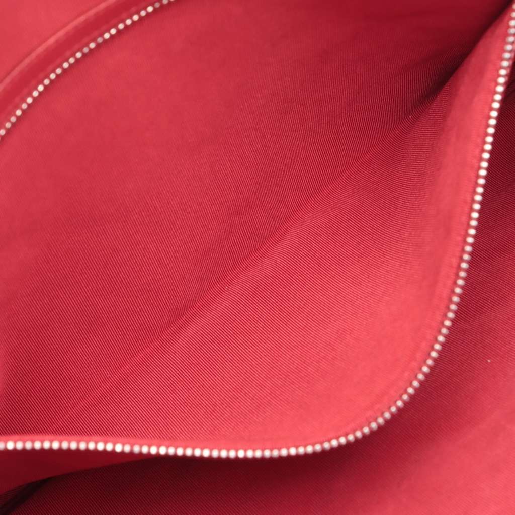 Chanel Large Quilted lambskin Cosmetic Case - 4