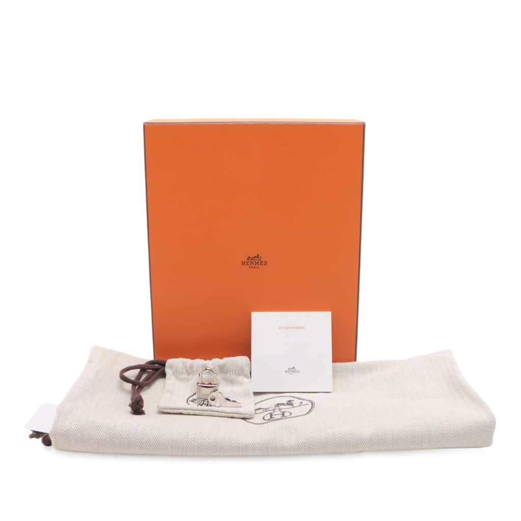 Hermès Clemence Picotin Lock 18 - Image 11