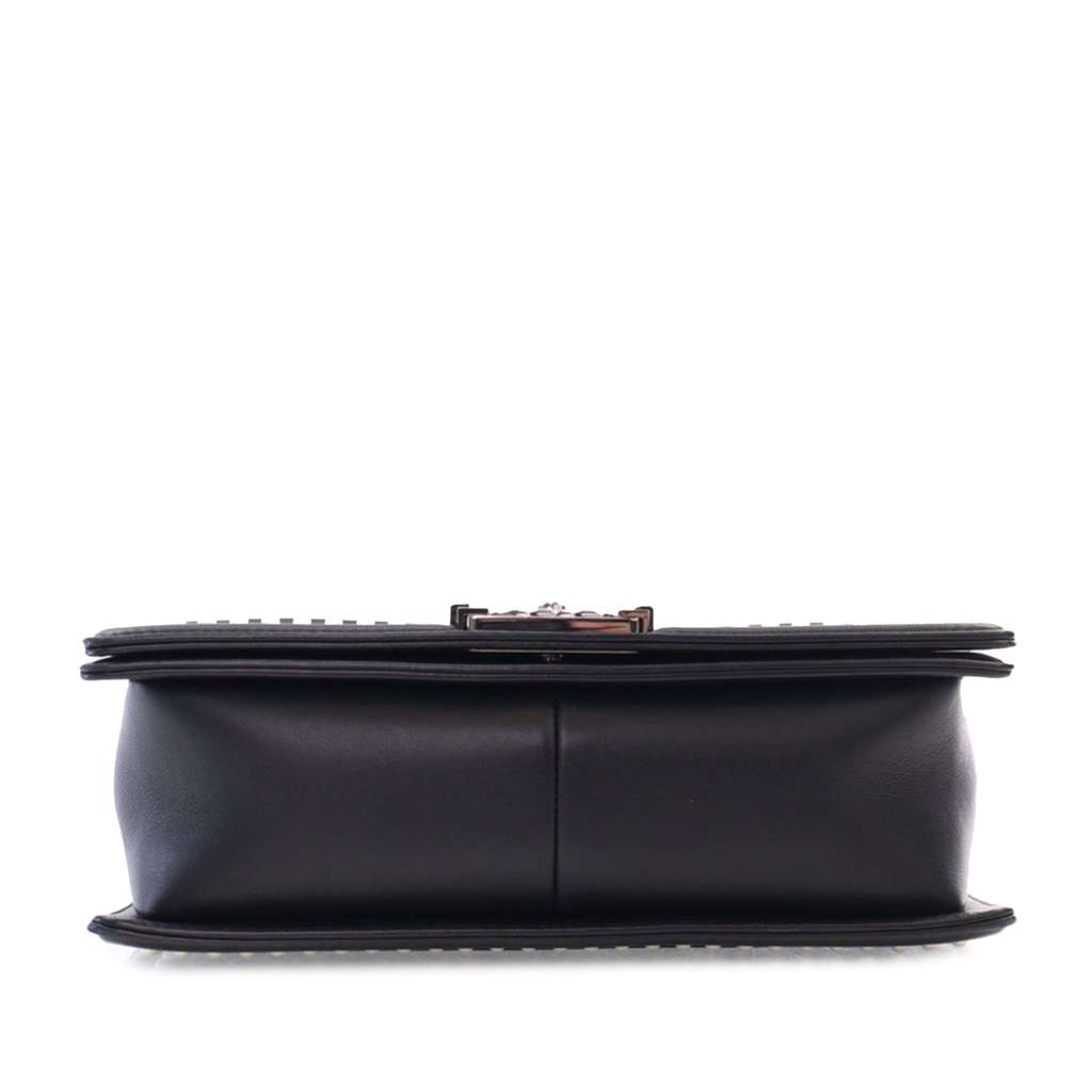 Chanel Old Medium Quilted Tweed and Calfskin Pearl Boy Flap - Image 6