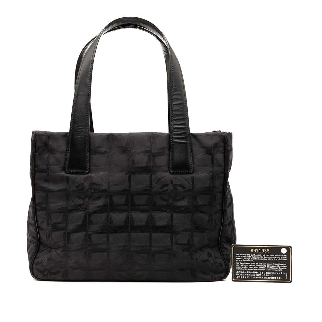 Chanel New Travel Line Nylon Tote - Image 10