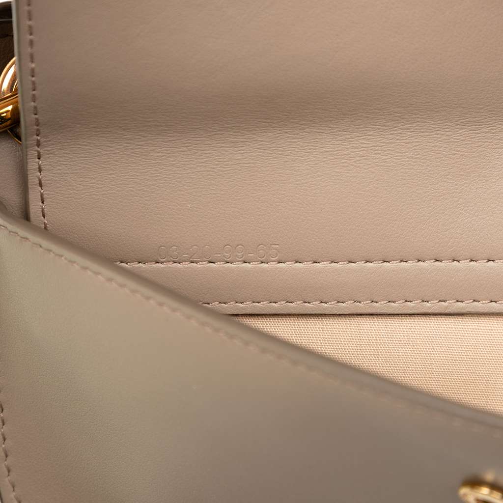 Chloé Mini Leather Tess Chain Crossbody - Detail 2