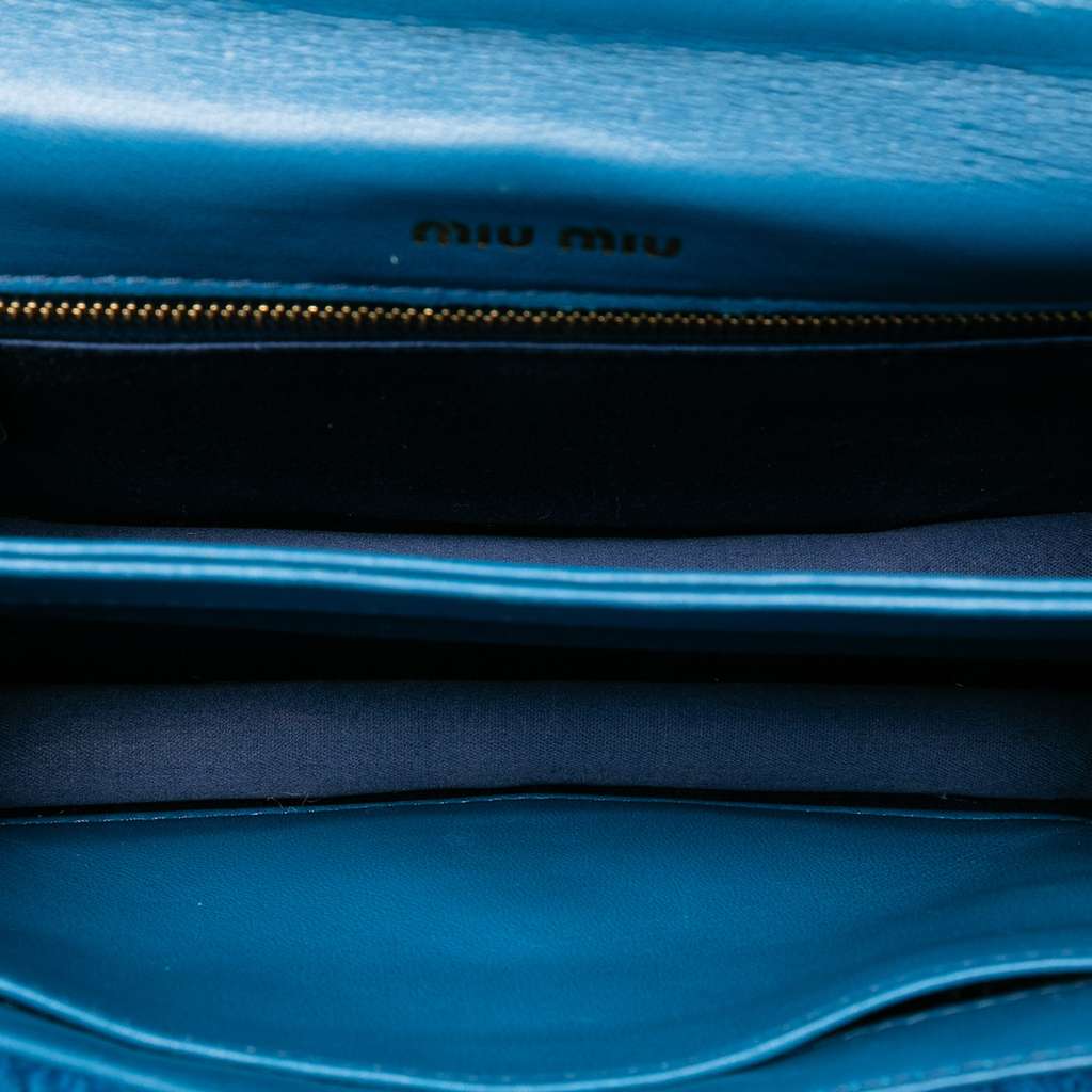 Miu Miu Velluto Matelasse Confidential Chain Crossbody - Side view