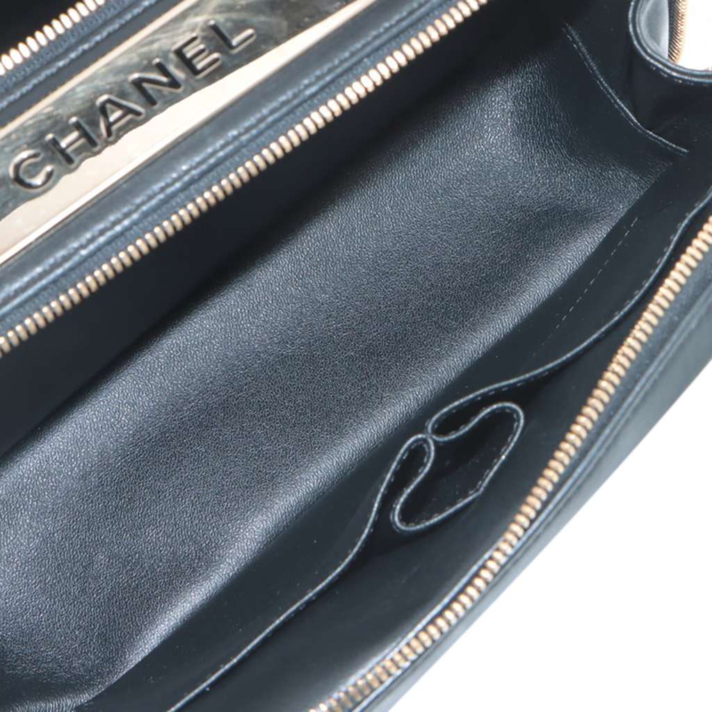 Chanel Medium Chevron Lambskin Trendy CC Bowling Bag - Image 6