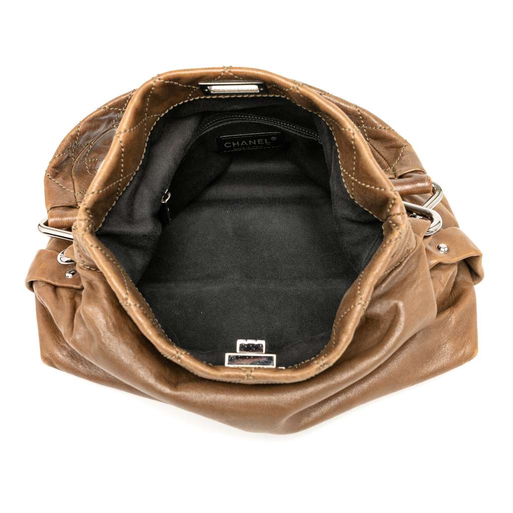 Chanel Reissue 2.55 Calfskin Wild Stitch Shoulder Bag - 4