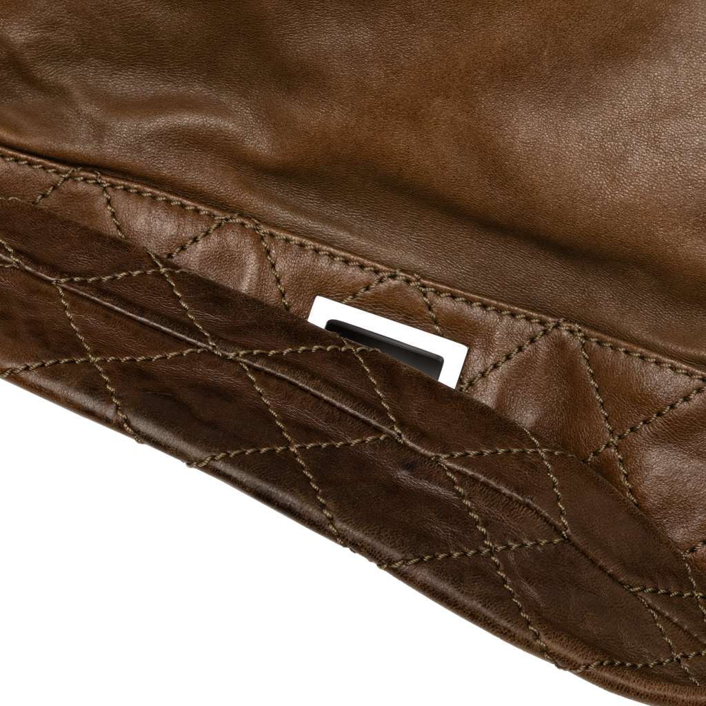 Chanel Reissue 2.55 Calfskin Wild Stitch Shoulder Bag - Detail 2