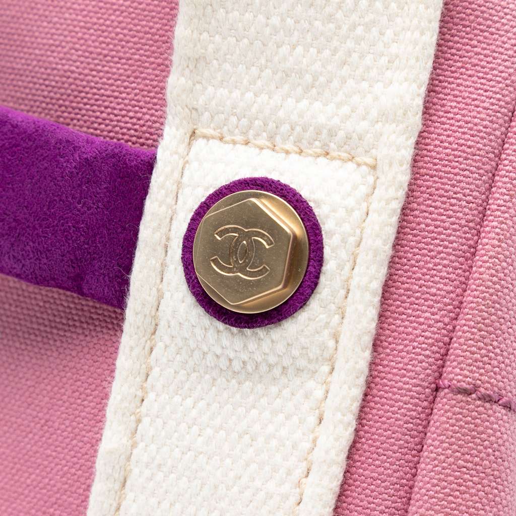Chanel Canvas Square Stitch Tote - Detail 1