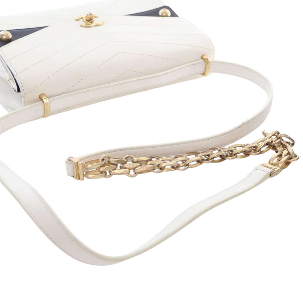 Chanel Medium Chevron Calfskin Casual Trip Flap - Image 15