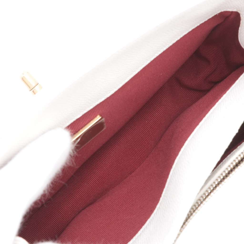 Chanel CC Quilted Caviar Flap Crossbody - Detail 1