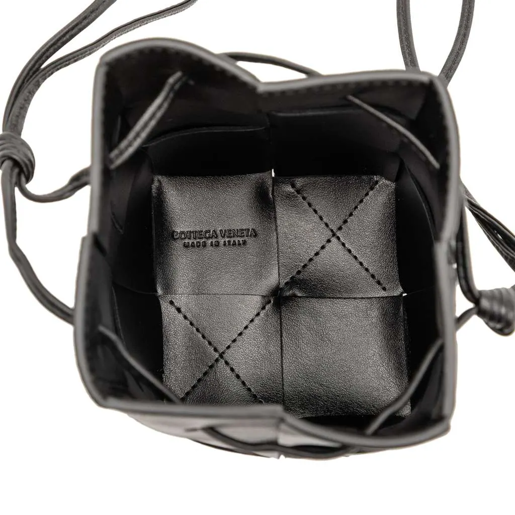 Bottega Veneta Mini Nappa Maxi Intrecciato Cassette Bucket Bag Black Leather Good - Model View