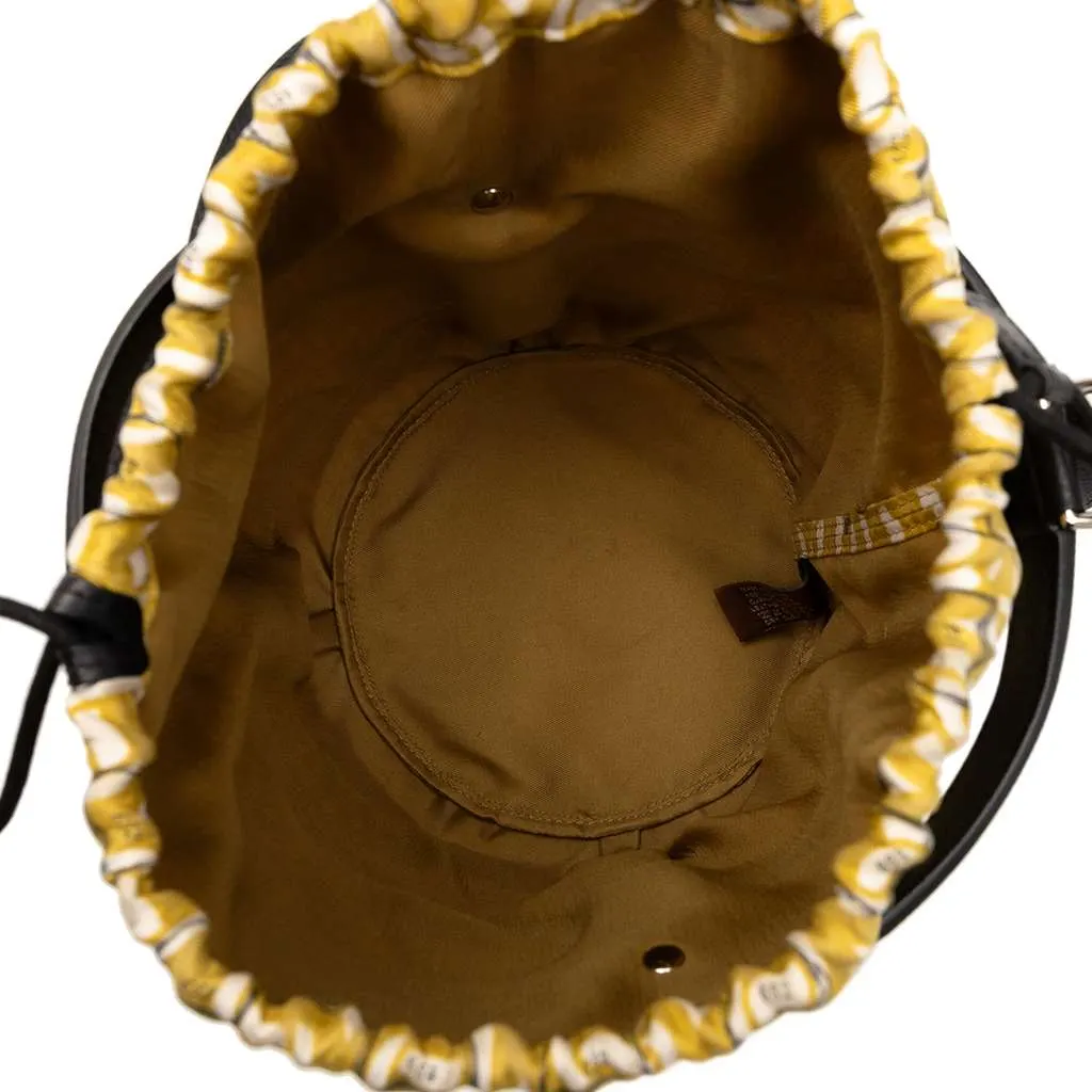 Hermès Silk and Epsom Sac Musardine Yellow Silk Very good - Model View