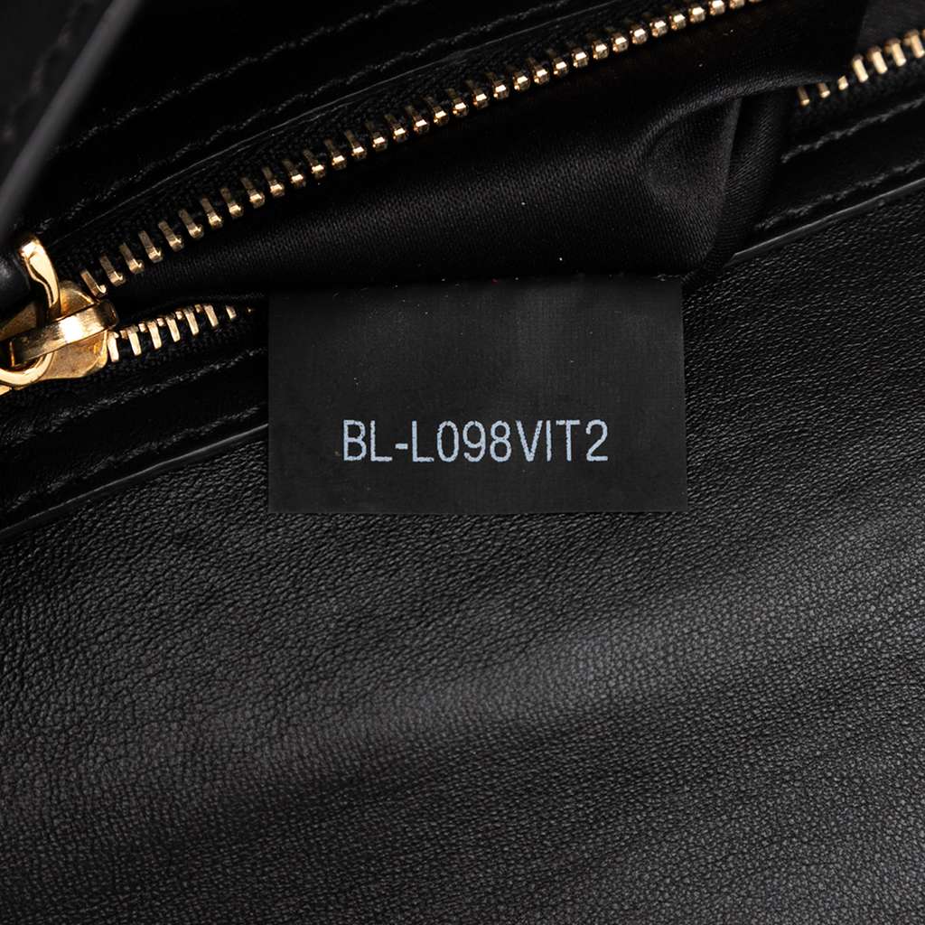 Valentino Calfskin Rockstud Wristlet Clutch - Detail 1