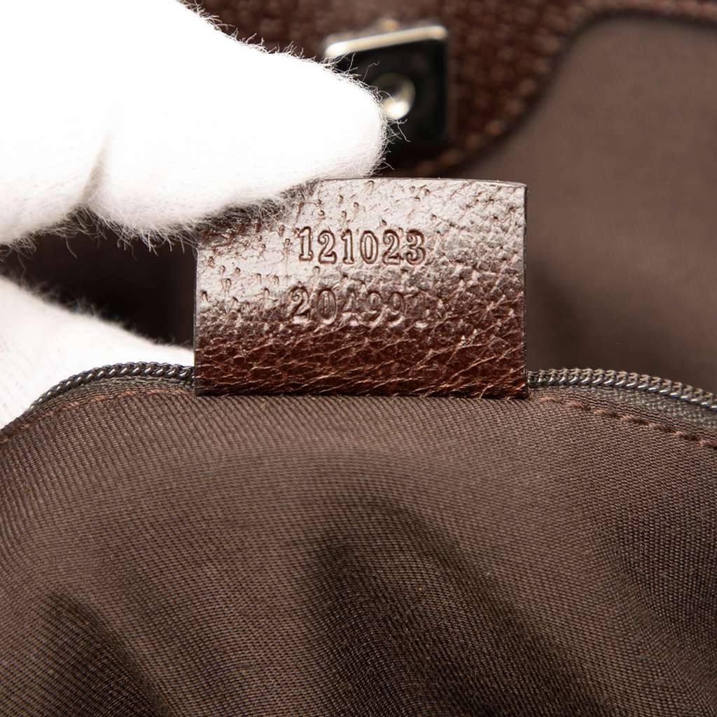 Gucci GG Canvas Eclipse Shoulder Bag - Detail 1