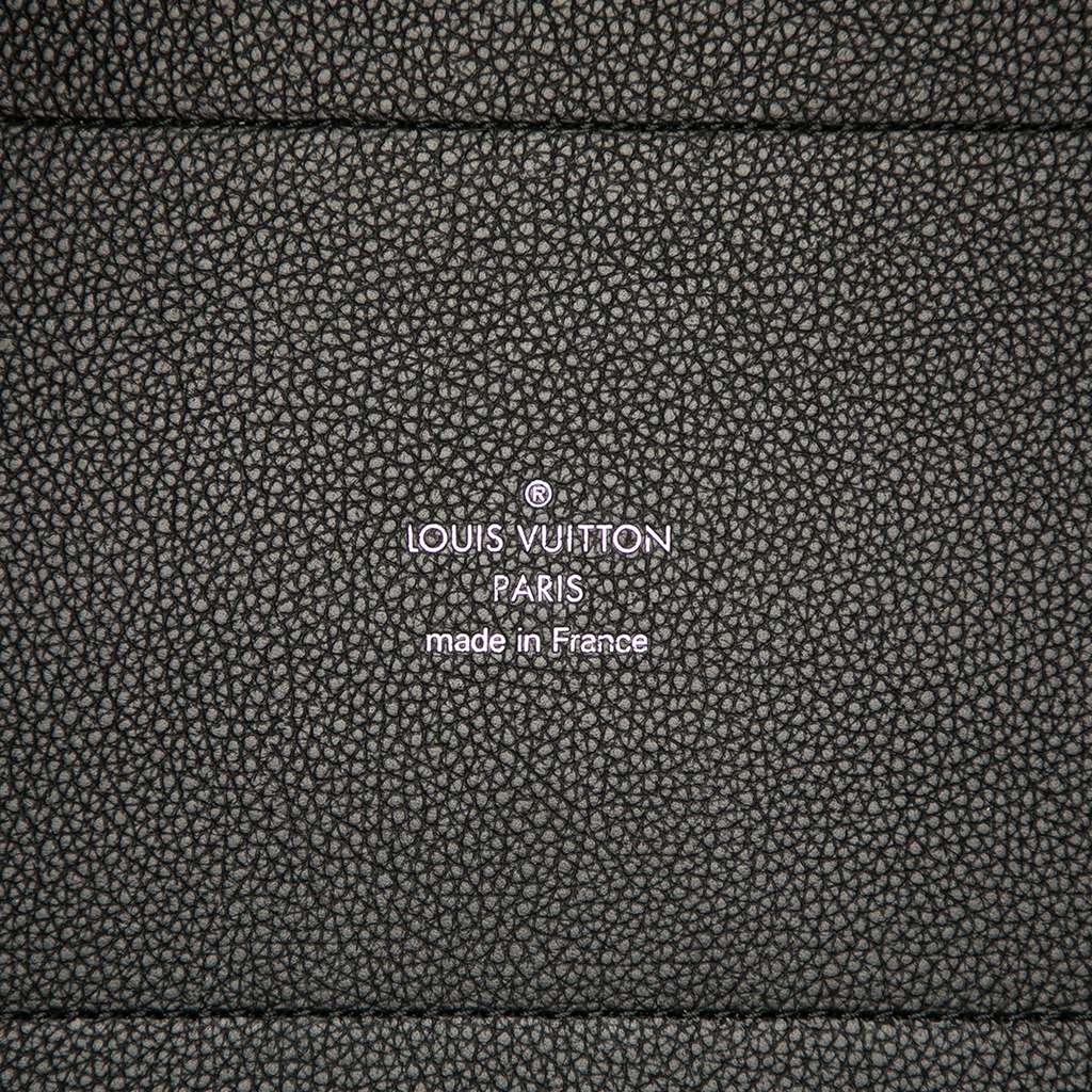 Louis Vuitton Monogram Mahina Hina MM - Side view