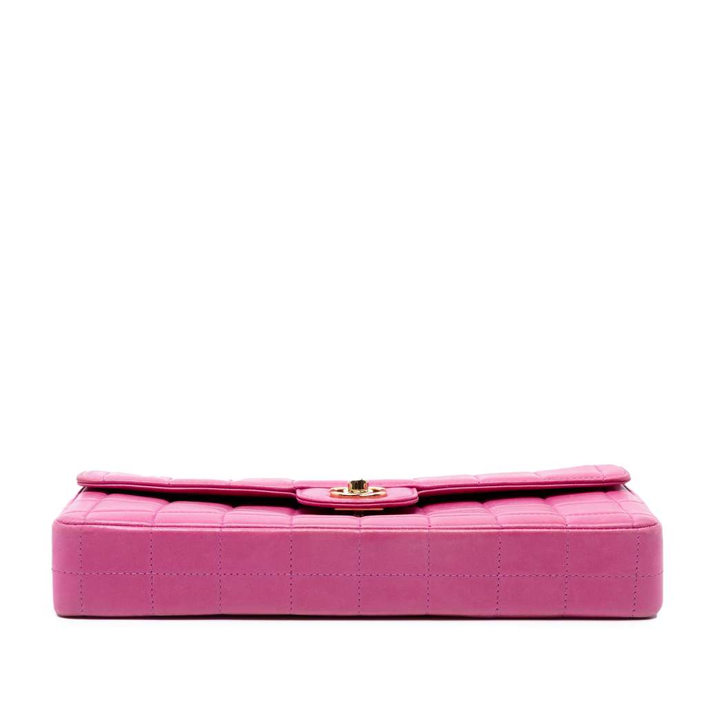 Chanel Chocolate Bar Lambskin East West Flap - Image 6