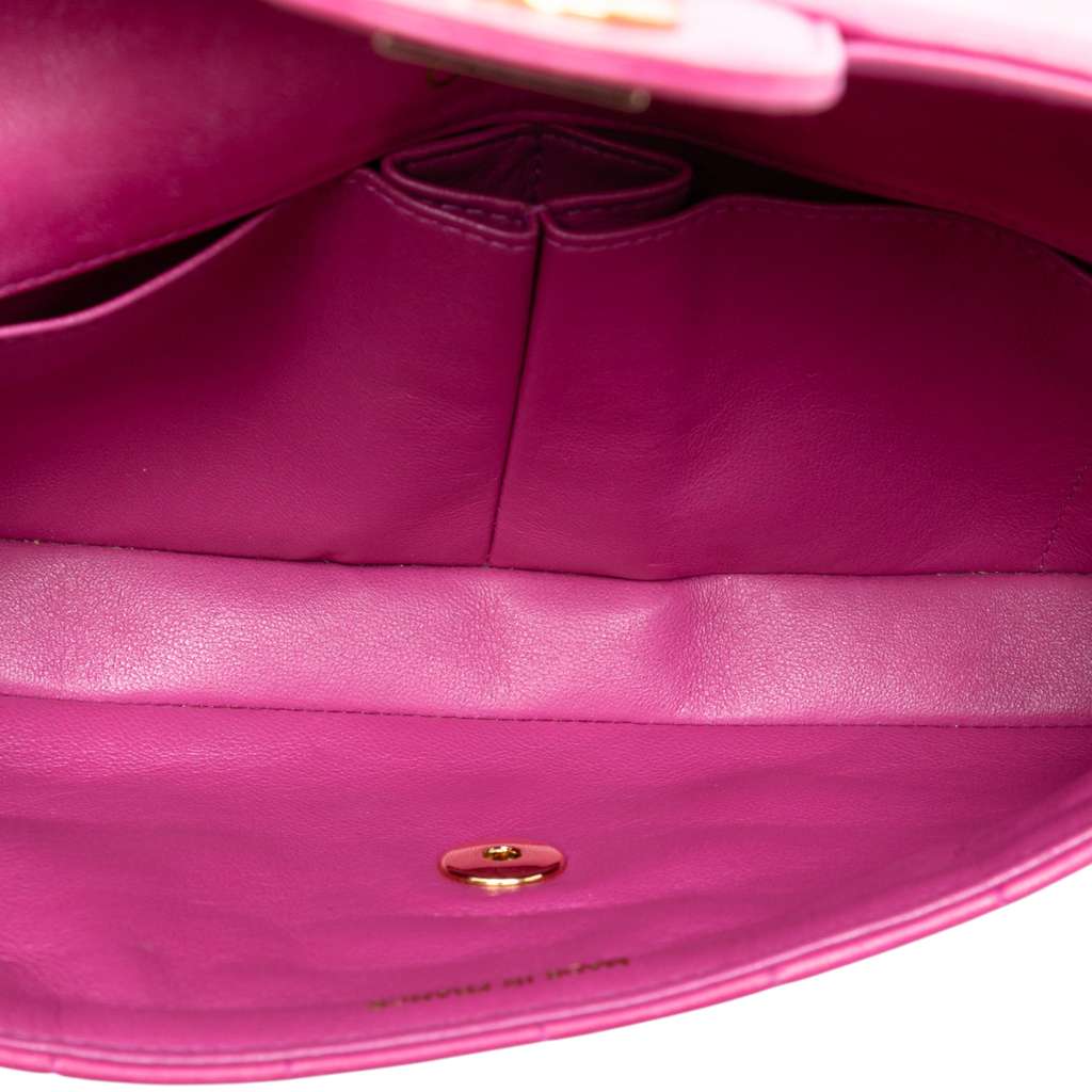 Chanel Chocolate Bar Lambskin East West Flap - 4