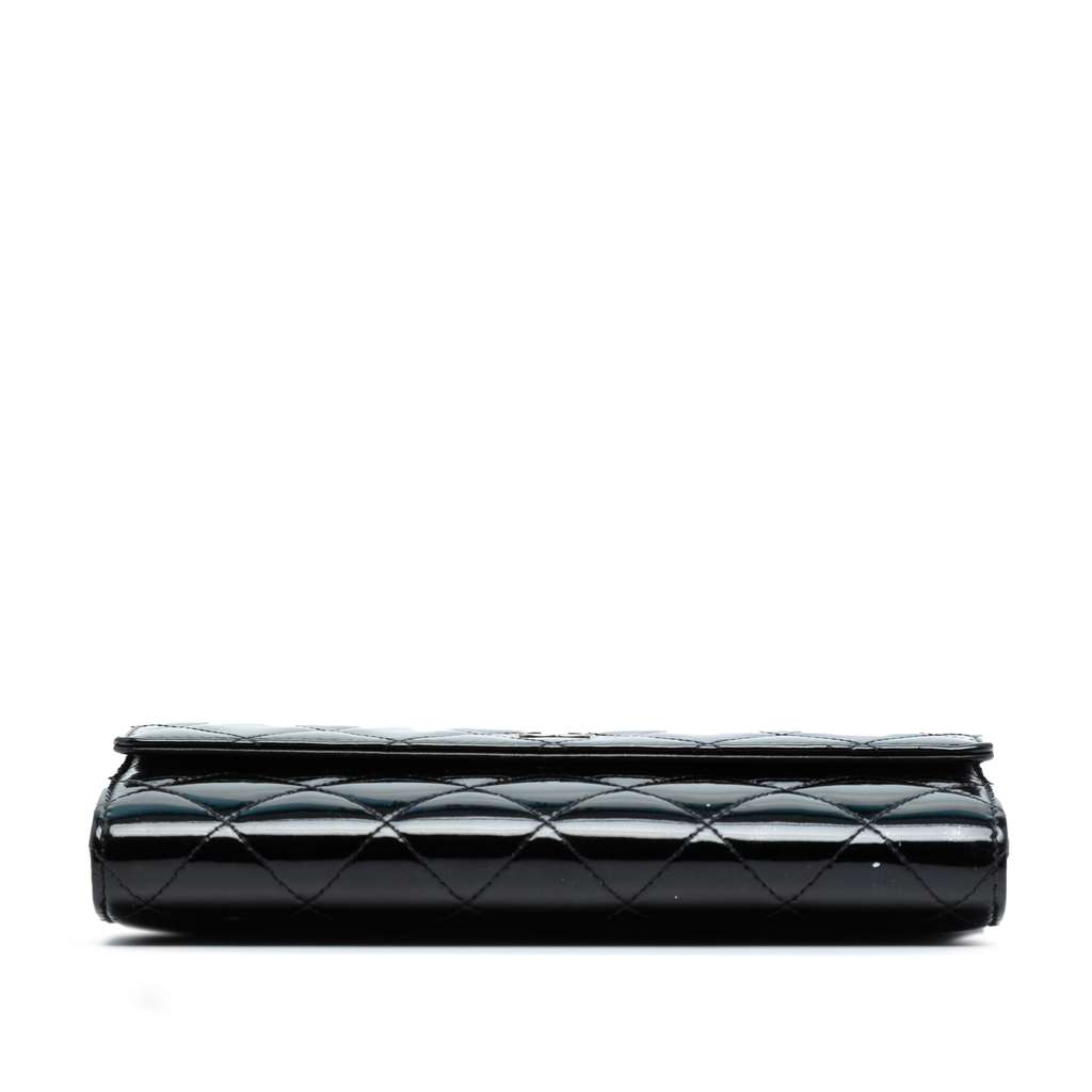 Chanel Large CC Quilted Patent Flap Wallet - Image 6