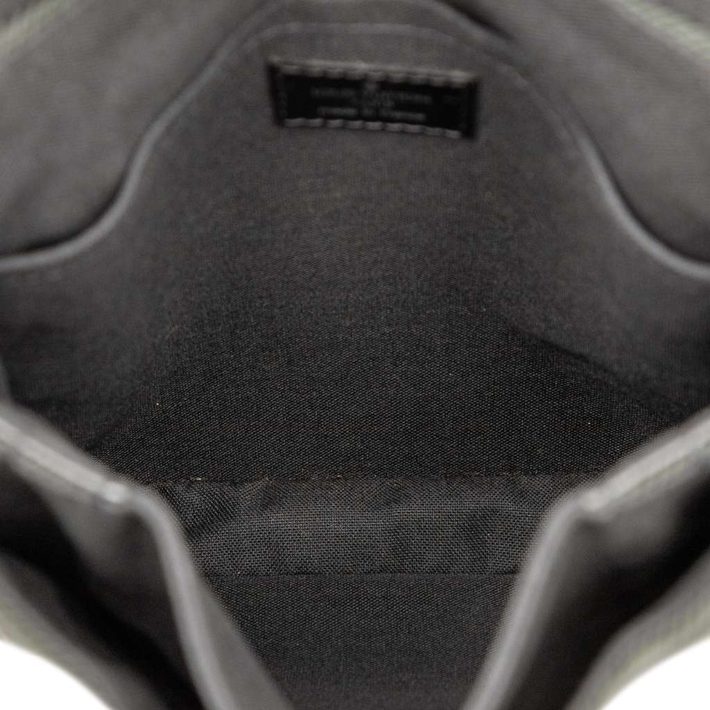 Louis Vuitton Taiga Saratov PM - 4