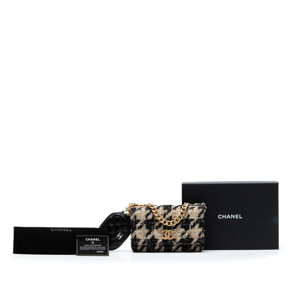 Chanel Houndstooth Tweed 19 Wallet On Chain - Image 11